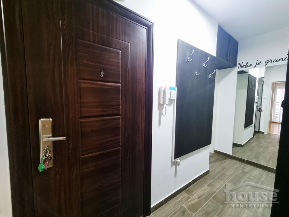 Slika 11 - Stan,NOVI SAD,ADICE,kv: 61.00, € 160000, ID: 1065337