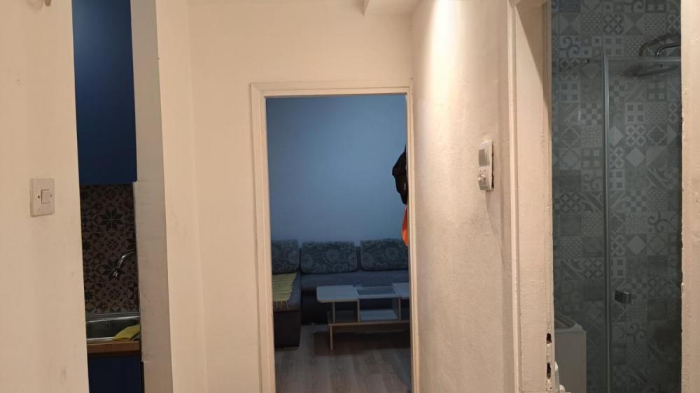 Slika 9 - Dvosoban, 45m2, Sajmište Novi Sad, sa terasom