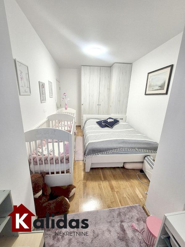 Slika 9 - Stan,NOVI SAD,PODBARA,kv: 66, € 195700, ID: 1008417