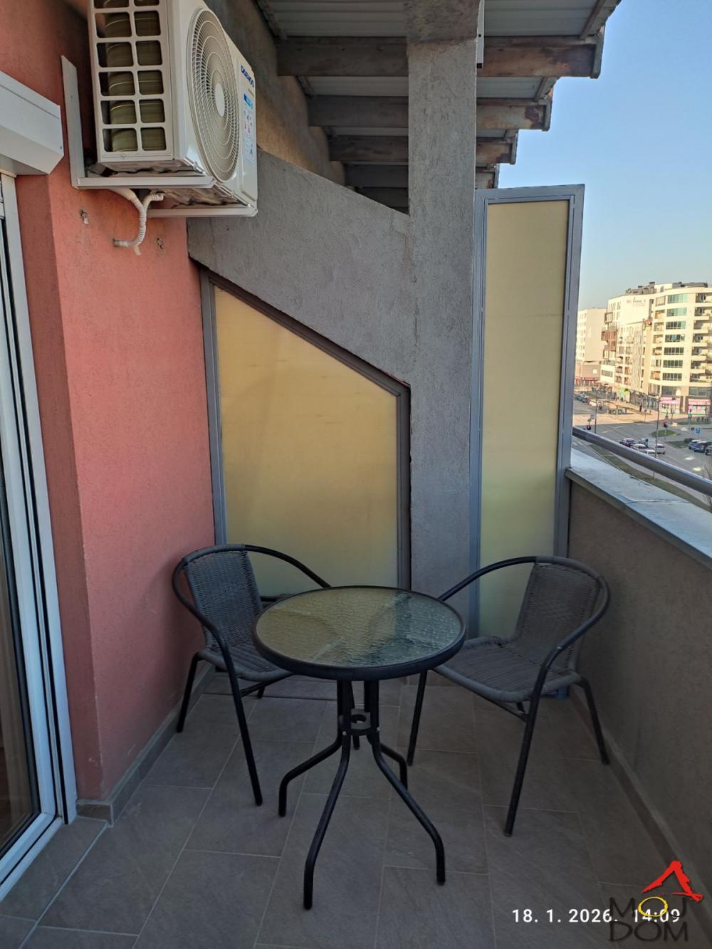 Slika 10 - Stan,NOVI SAD,BULEVAR EVROPE,kv: 54, € 144200, ID: 1031718