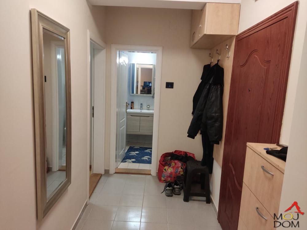 Slika 4 - Stan,NOVI SAD,BULEVAR EVROPE,kv: 54, € 144200, ID: 1031718