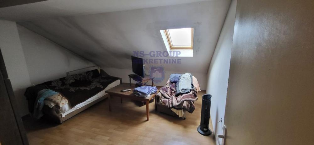 Slika 5 - Odličan troiposoban stan - Salajka