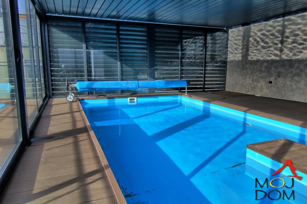 Slika 1 - Stan,NOVI SAD,ADAMOVIĆEVO NASELJE,kv: 243, € 610800, ID: 1031784