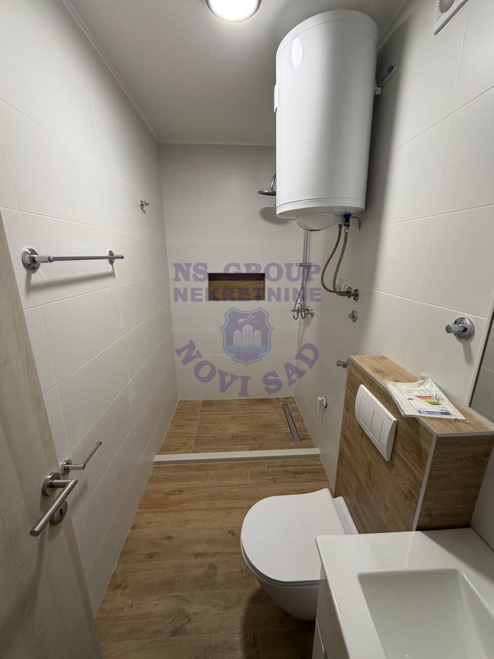 Slika 3 - Dvosoban sa paking mestom !