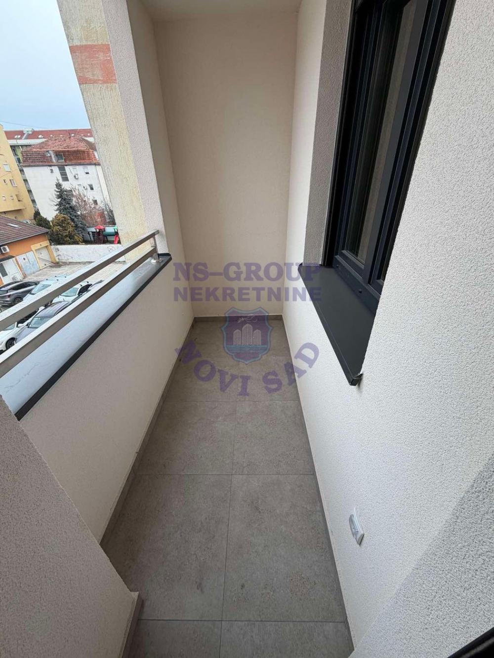 Slika 5 - Dvosoban sa paking mestom !