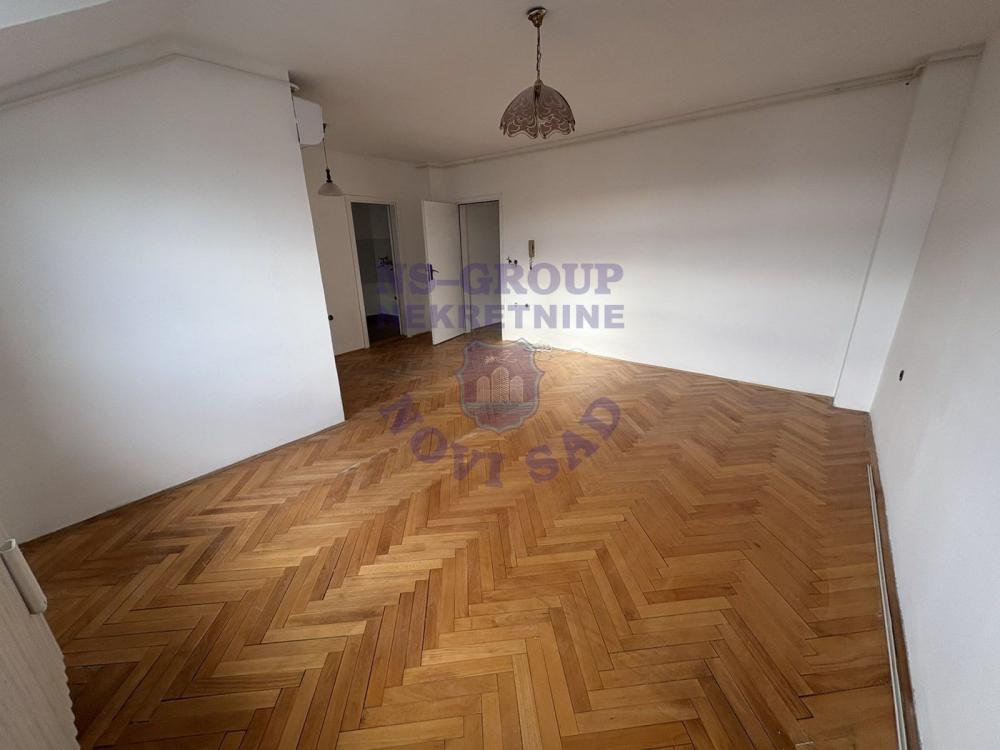 Slika 6 - Dvosoban, 59m2, Novo naselje Novi Sad, sa terasom, sa parkingom