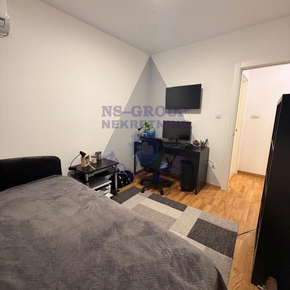 Slika 7 - Fenomenalan trosoban stan na potezu Stare Detelinare