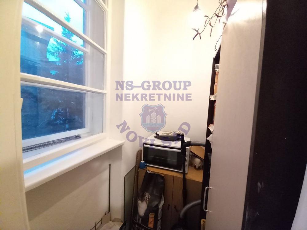 Slika 9 - Dvosoban, 56m2, Novosadski kej Novi Sad, sa terasom, sa parkingom