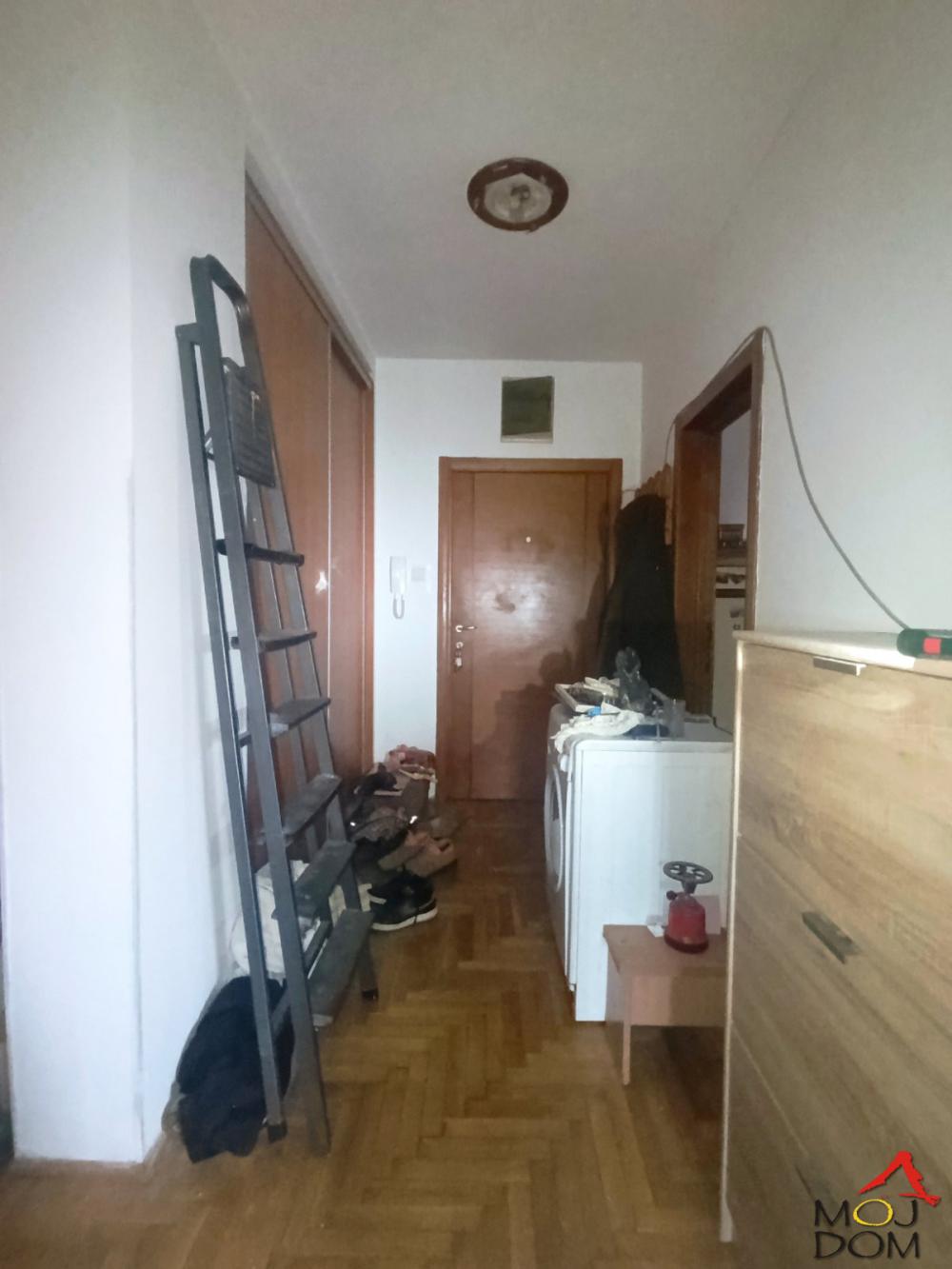 Slika 5 - Stan,NOVI SAD,NOVA DETELINARA,kv: 45, € 119500, ID: 1031711
