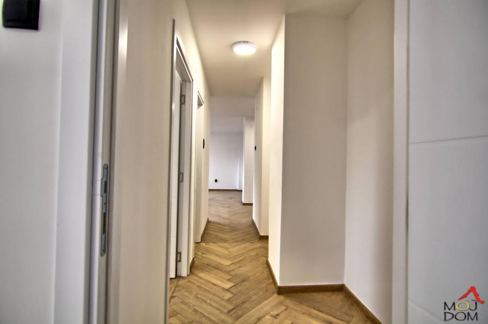 Slika 11 - Stan,NOVI SAD,SOCIJALNO,kv: 76, € 216300, ID: 1031786