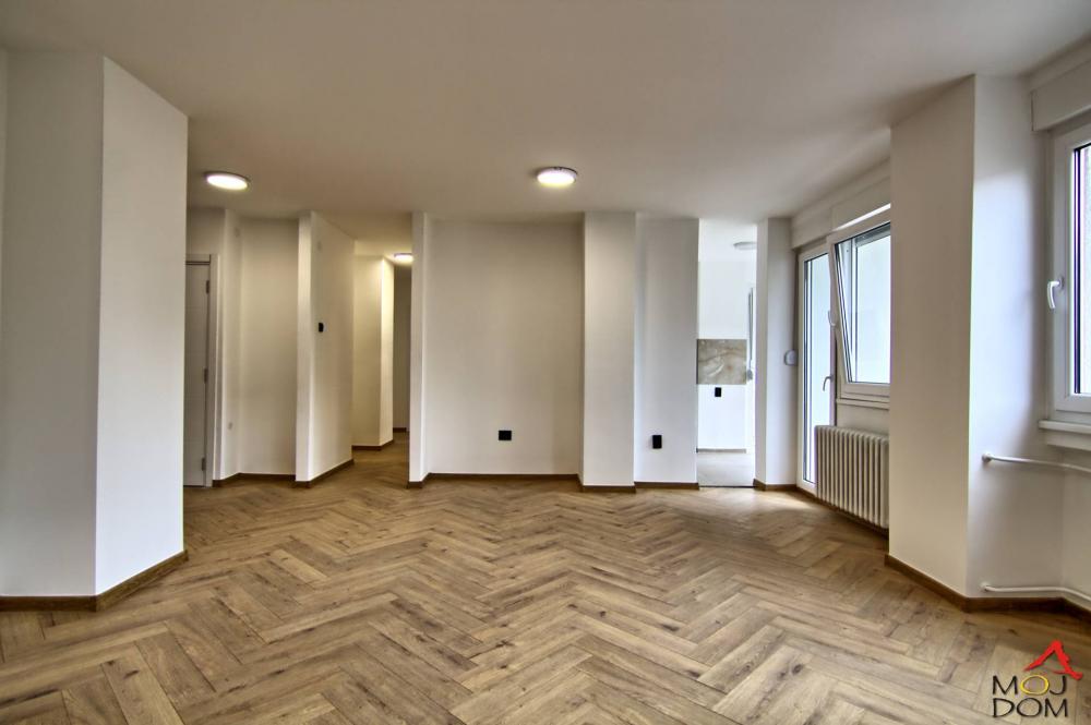 Slika 1 - Stan,NOVI SAD,SOCIJALNO,kv: 76, € 216300, ID: 1031786