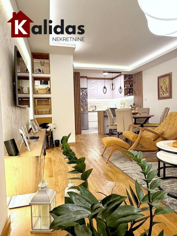 Glavna slika -Stan,NOVI SAD,DETELINARA,kv: 67, € 241500, ID: 1008548