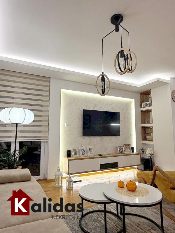 Slika 3 - Stan,NOVI SAD,DETELINARA,kv: 67, € 241500, ID: 1008548