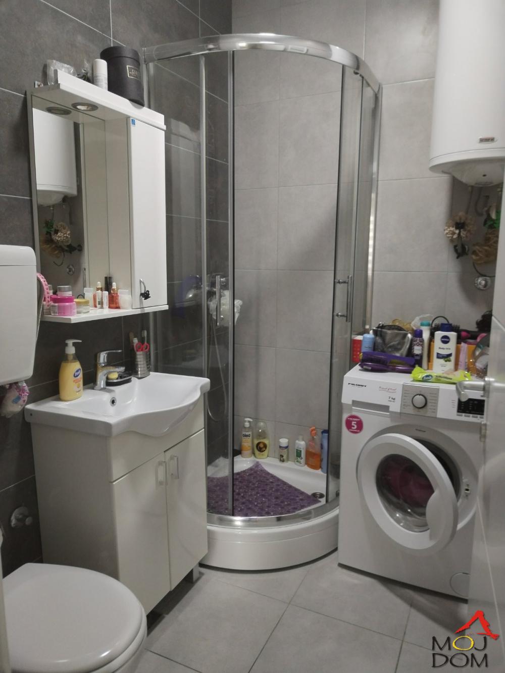 Slika 10 - Stan,NOVI SAD,ADICE,kv: 37, € 81400, ID: 1029674