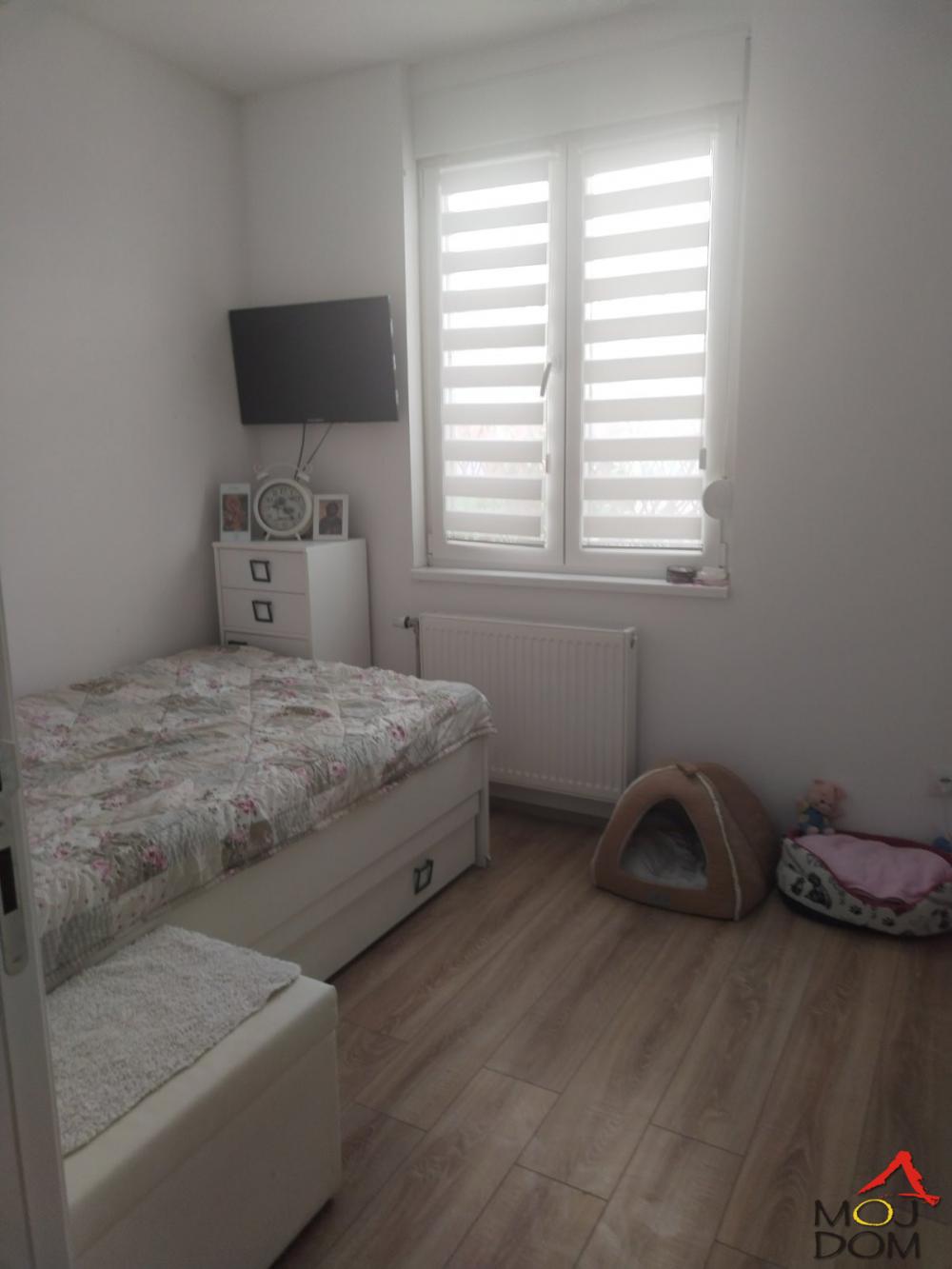 Slika 9 - Stan,NOVI SAD,ADICE,kv: 37, € 81400, ID: 1029674