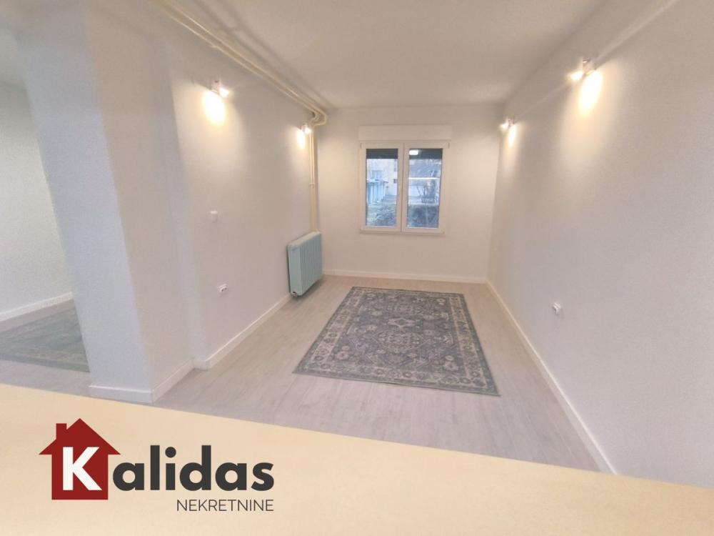 Slika 6 - Stan,NOVI SAD,CENTAR,kv: 37, € 118000, ID: 1008544