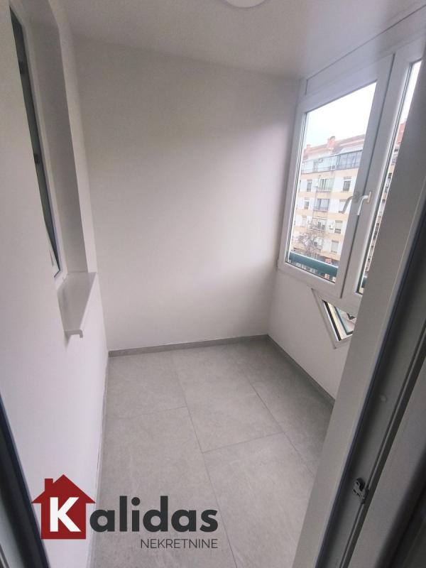 Slika 7 - Stan,NOVI SAD,CARA DUŠANA,kv: 64, € 193500, ID: 1008546