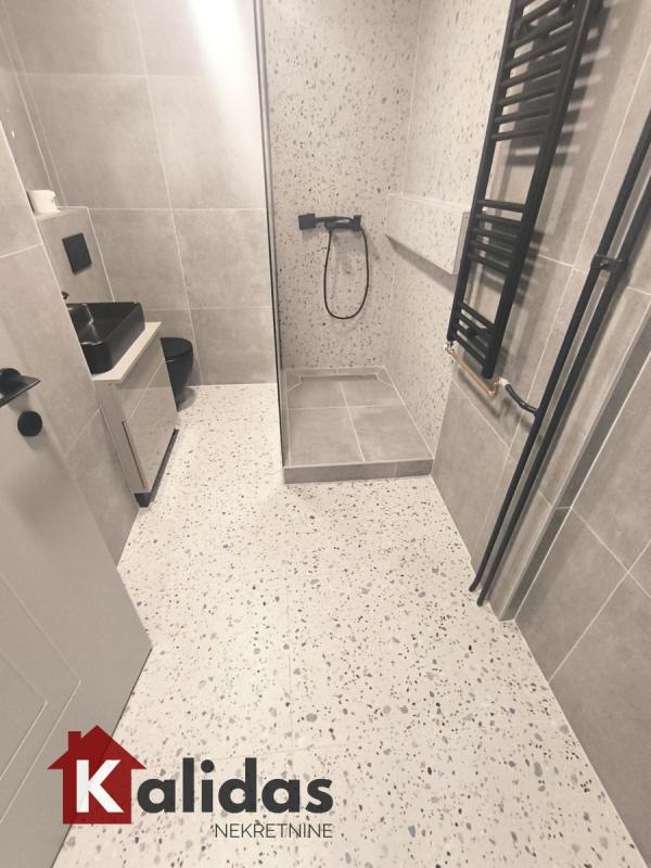 Slika 8 - Stan,NOVI SAD,CARA DUŠANA,kv: 55, € 161450, ID: 1008545