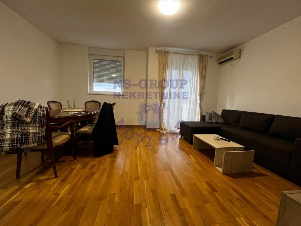 Slika 3 - Dvosoban, 46m2, Adice Novi Sad, sa terasom, ima lift