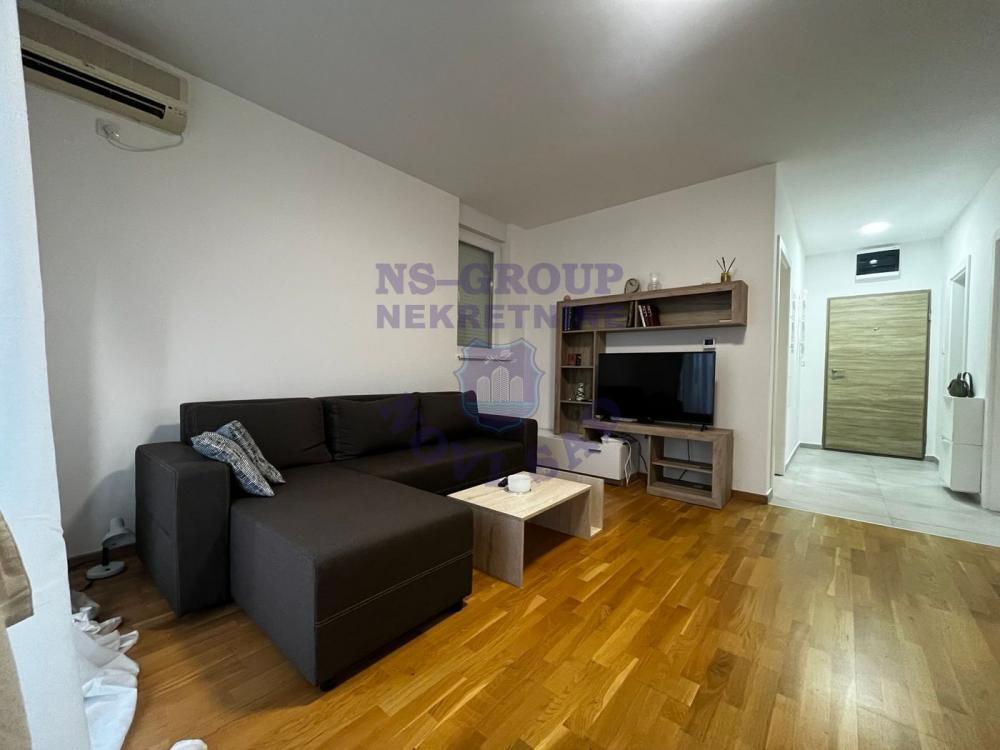 Glavna slika -Dvosoban, 46m2, Adice Novi Sad, sa terasom, ima lift