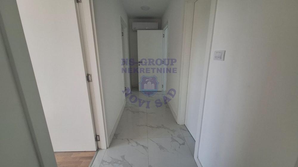 Slika 2 - Odlican cetvorosoban stan na Alibegovcu!