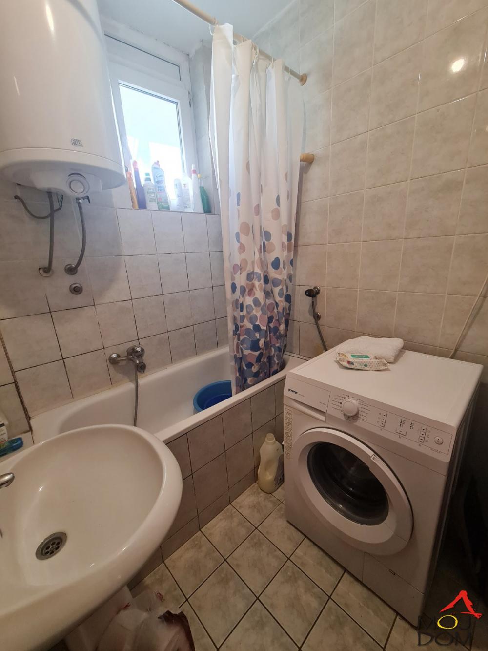 Slika 8 - Stan,NOVI SAD,ROTKVARIJA,kv: 46, € 128750, ID: 1031796