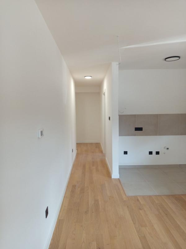 Slika 8 - Stan,NOVI SAD,TELEP,kv: 44.00, € 110210, ID: 1059126