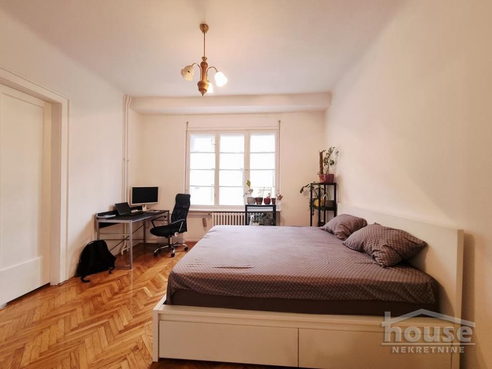 Slika 4 - Stan,NOVI SAD,CENTAR,kv: 56.00, € 190400, ID: 1065260