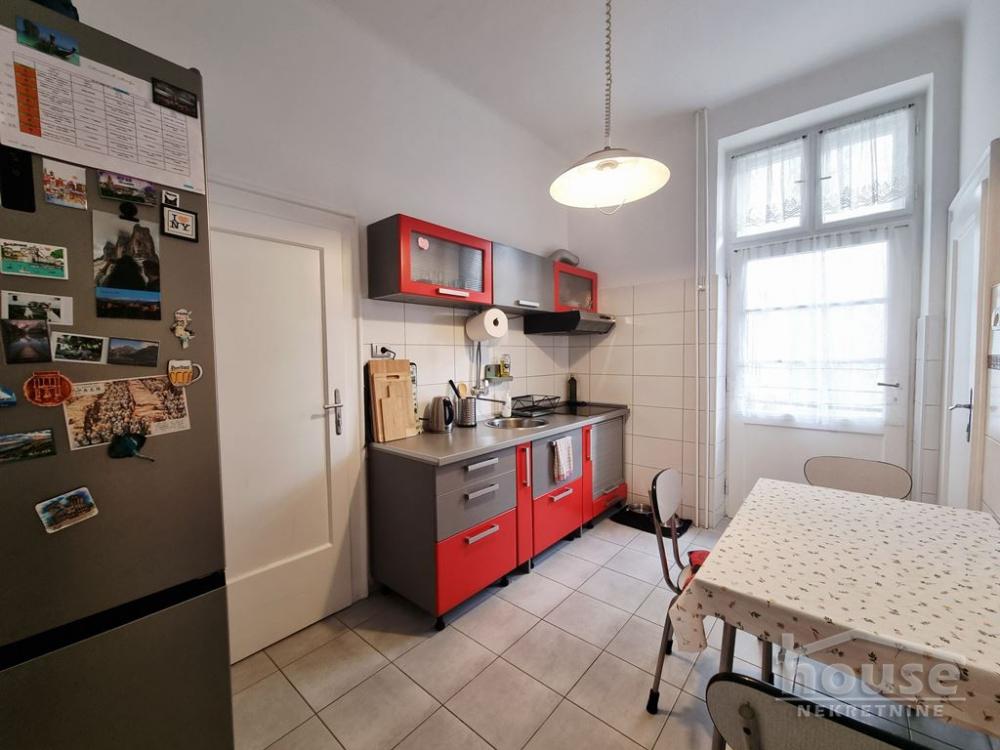 Slika 7 - Stan,NOVI SAD,CENTAR,kv: 56.00, € 190400, ID: 1065260