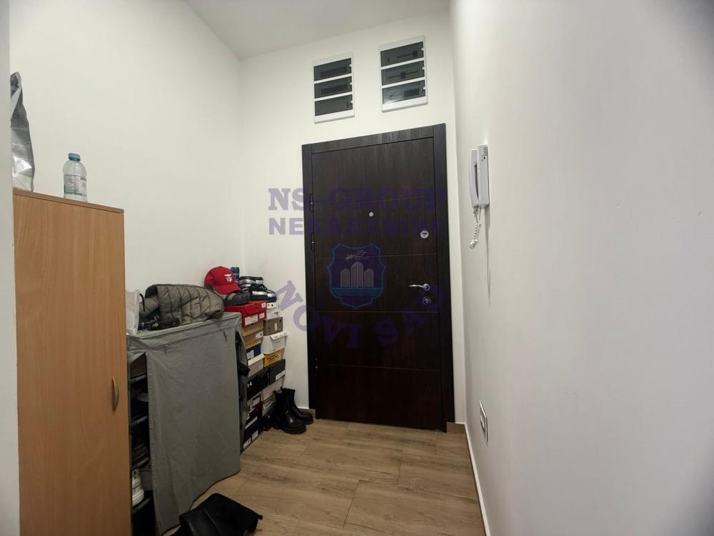 Slika 7 - Trosoban stan u Veterniku!