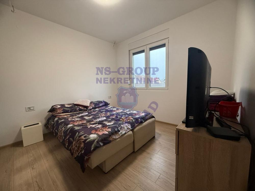 Slika 5 - Trosoban stan u Veterniku!