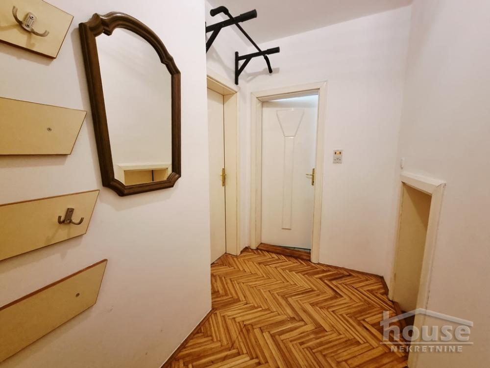 Slika 2 - Stan,NOVI SAD,CENTAR,kv: 31.00, € 95000, ID: 1065371