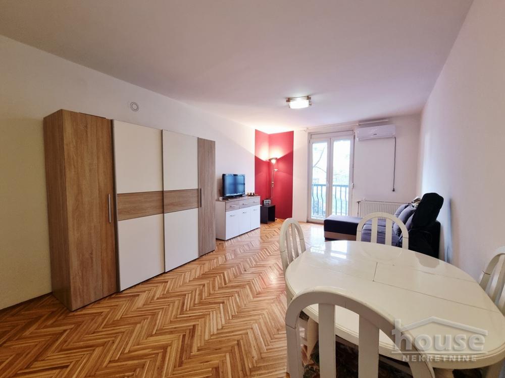 Slika 6 - Stan,NOVI SAD,CENTAR,kv: 31.00, € 95000, ID: 1065371