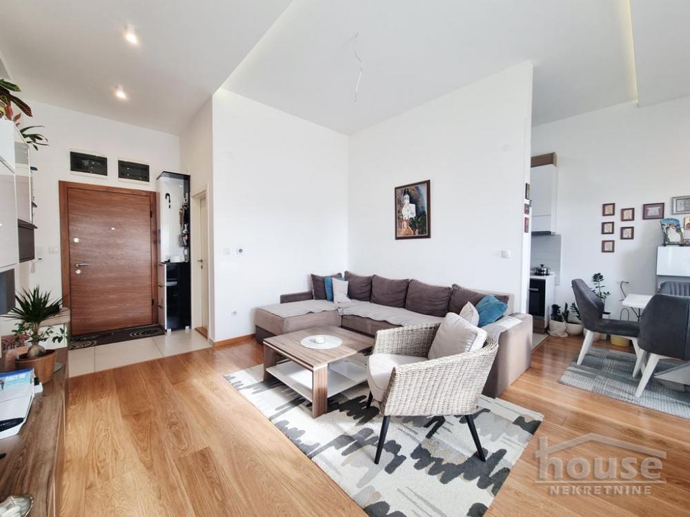 Glavna slika -Stan,NOVI SAD,CENTAR,kv: 74.00, € 255000, ID: 1065186