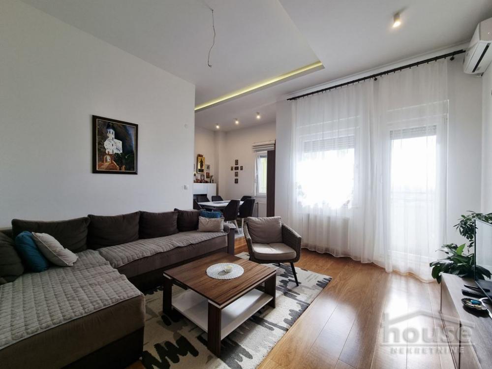 Slika 2 - Stan,NOVI SAD,CENTAR,kv: 74.00, € 255000, ID: 1065186