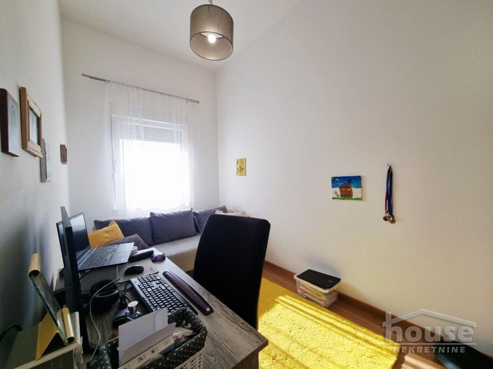 Slika 11 - Stan,NOVI SAD,CENTAR,kv: 74.00, € 255000, ID: 1065186