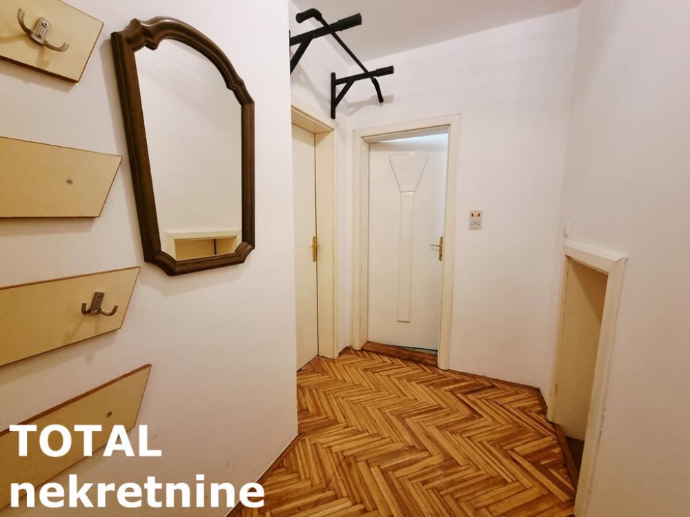 Slika 1 - Stan,NOVI SAD,CENTAR,kv: 31.00, € 95000, ID: 1102219