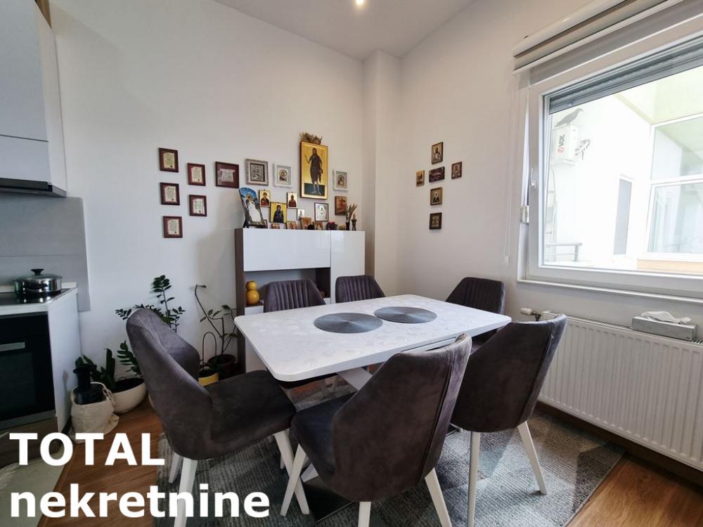 Slika 4 - Stan,NOVI SAD,CENTAR,kv: 74.00, € 255000, ID: 1102034