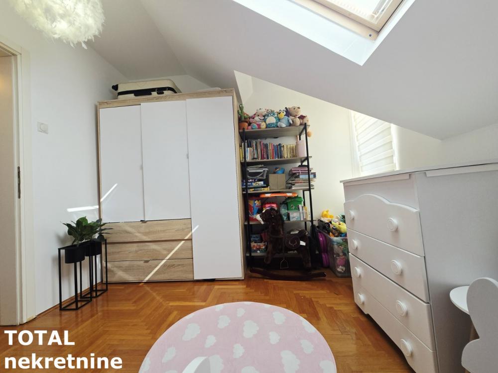 Slika 8 - Stan,NOVI SAD,GRBAVICA,kv: 145.00, € 335000, ID: 1101375