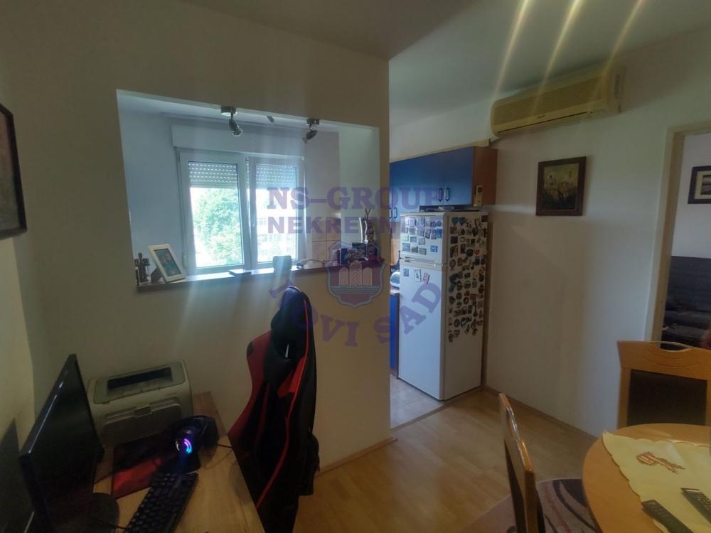 Slika 6 - Dvosoban, 50m2, Detelinara Novi Sad, sa terasom