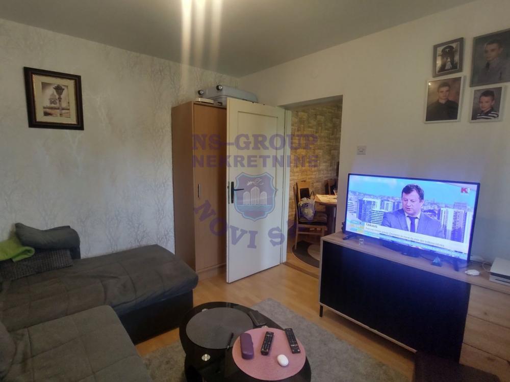 Slika 5 - Dvosoban, 50m2, Detelinara Novi Sad, sa terasom