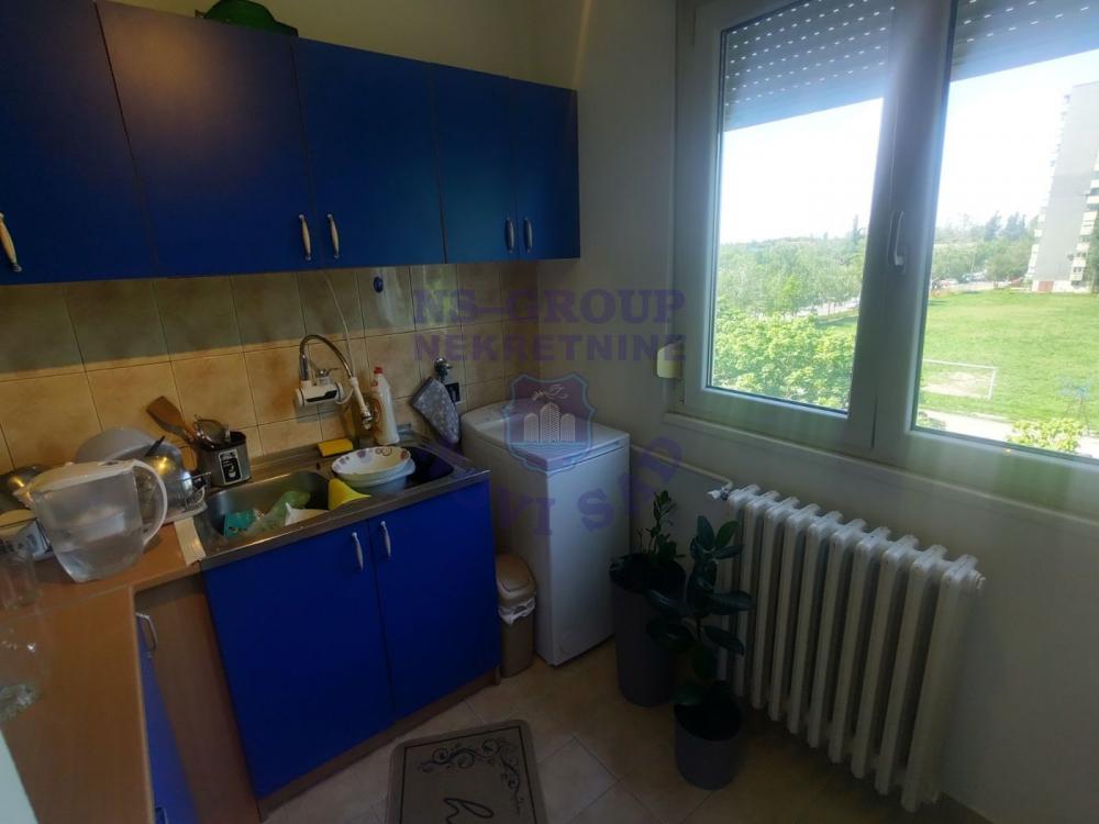 Slika 8 - Dvosoban, 50m2, Detelinara Novi Sad, sa terasom