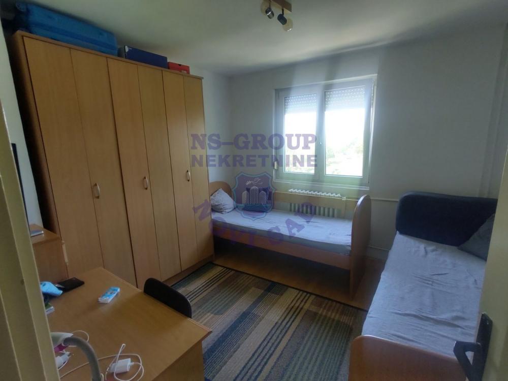 Slika 9 - Dvosoban, 50m2, Detelinara Novi Sad, sa terasom