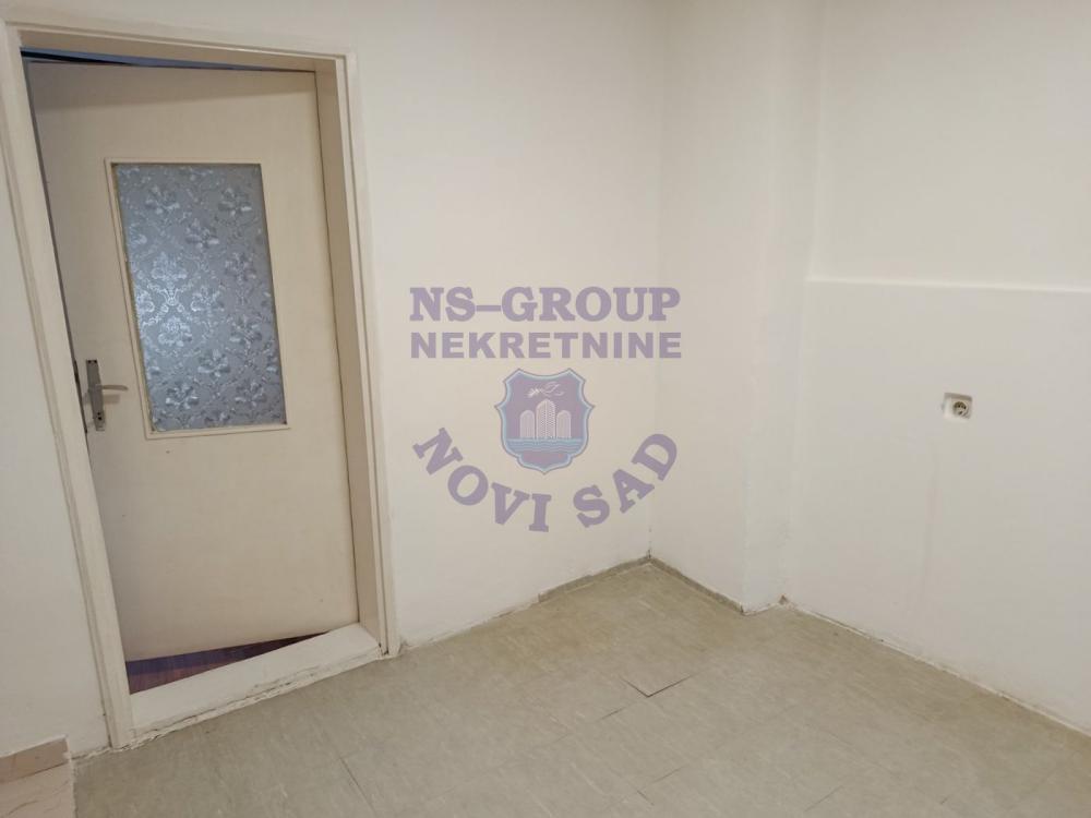 Slika 6 - Jednosoban, 19m2, Podbara Novi Sad