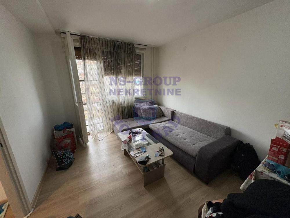 Slika 2 - Dvosoban, 45m2, Banatić Novi Sad, sa terasom