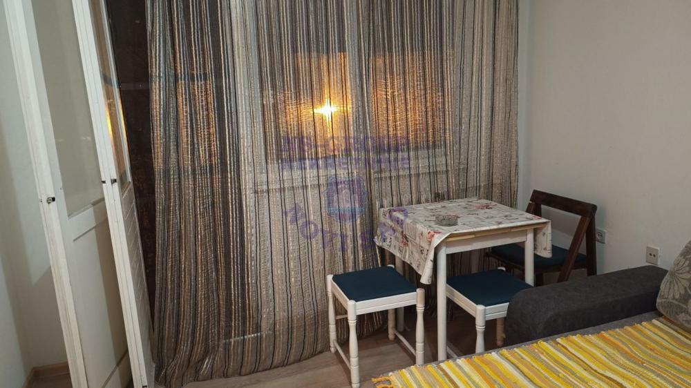 Slika 5 - Dvosoban, 45m2, Banatić Novi Sad, sa terasom