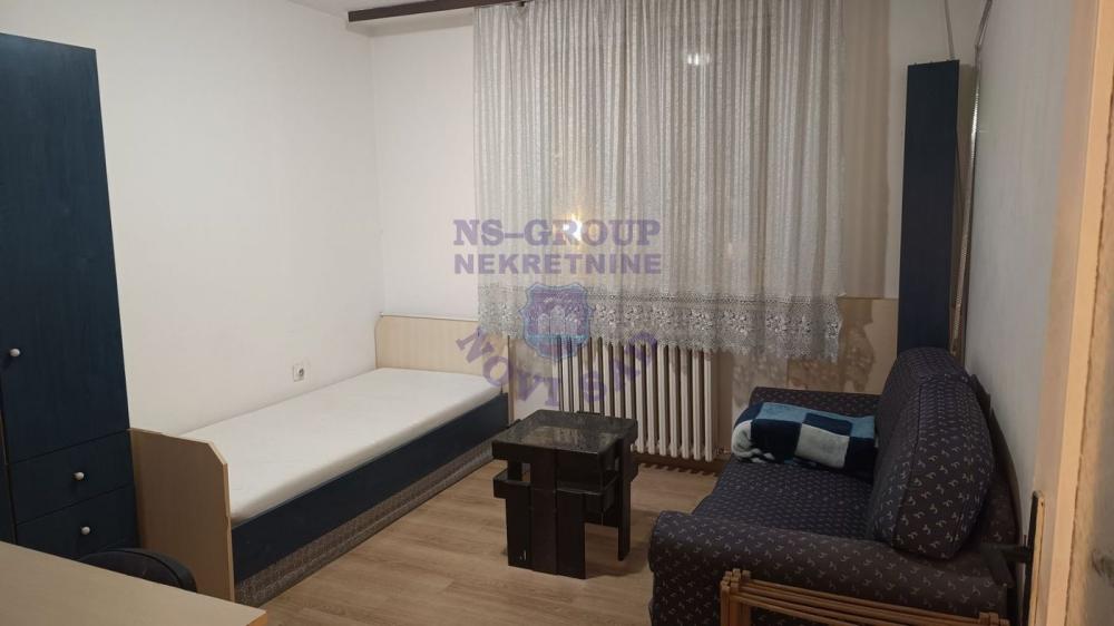 Slika 9 - Dvosoban, 45m2, Banatić Novi Sad, sa terasom