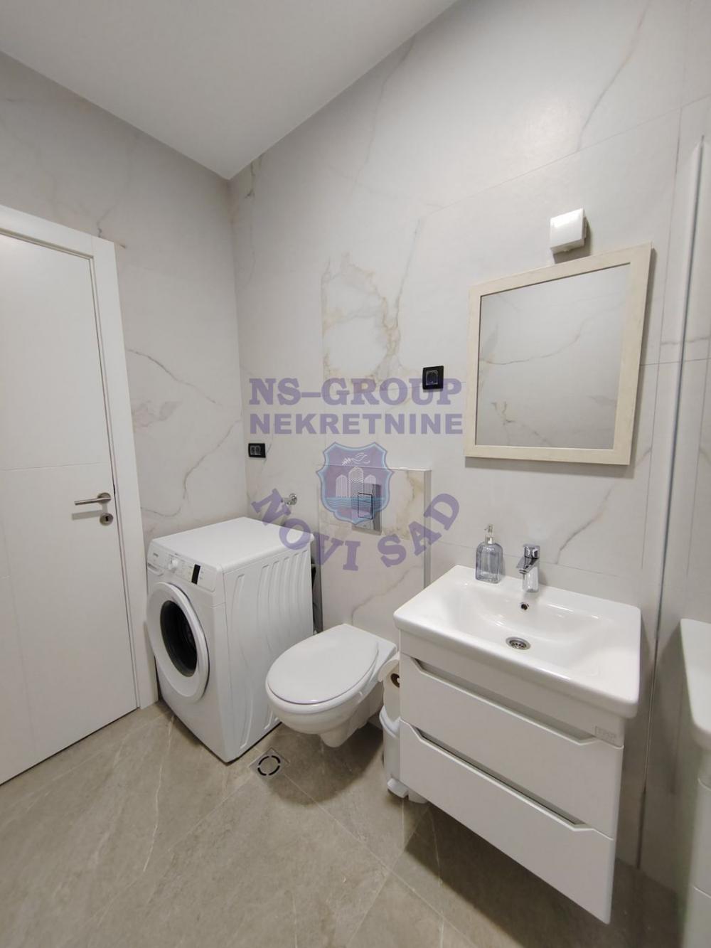 Slika 7 - Prodaja stana, 32m2, Bulevar patrijarha Pavla (Somborski bulevar) Novi Sad, sa terasom, ima lift