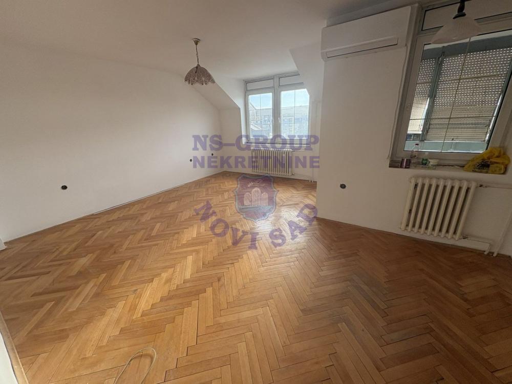 Slika 4 - Odličan dvosoban stan na Novom Naselju