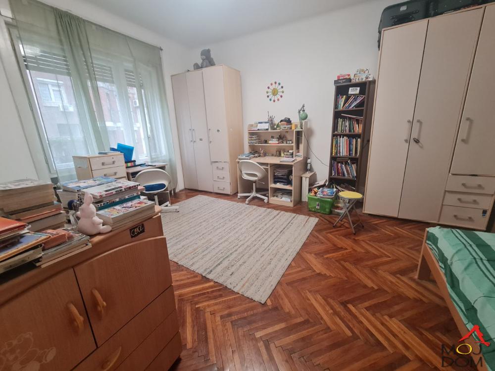 Slika 2 - Stan,NOVI SAD,CENTAR,kv: 85, € 231750, ID: 1031694